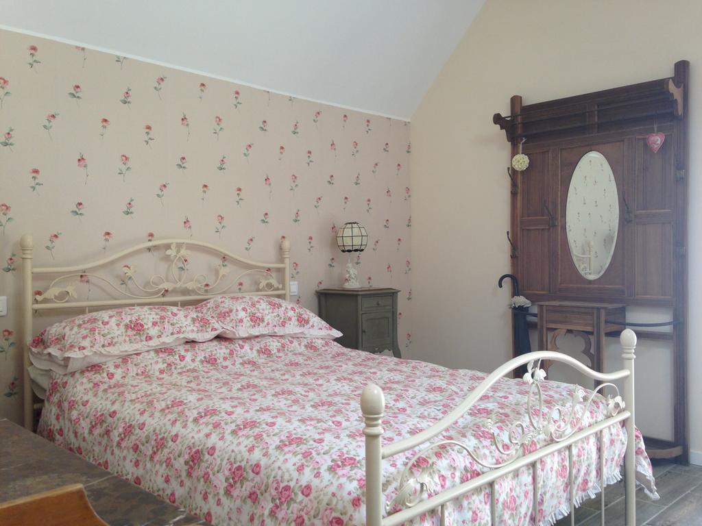 L'Auberge Des Oiseaux Chantants Willeman Habitación foto